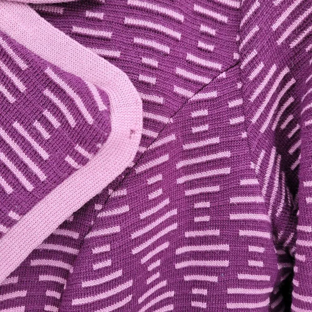 Vintage 60s Trench Coat XL 100% Wool Knit Mod Geometric Print‎ Pearl Button Pink
